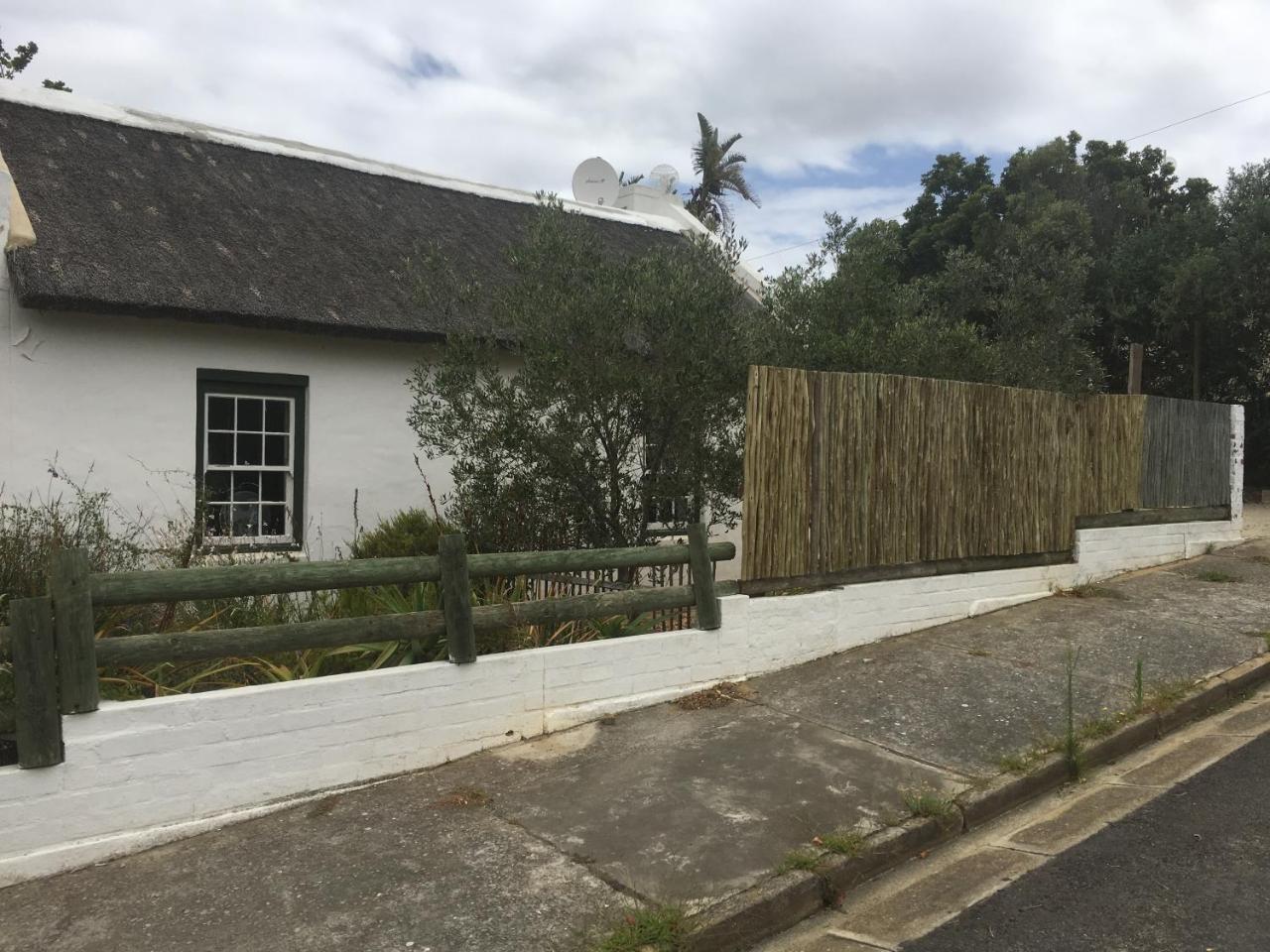 Carneddie Cottage - Main ブレダスドルプ エクステリア 写真
